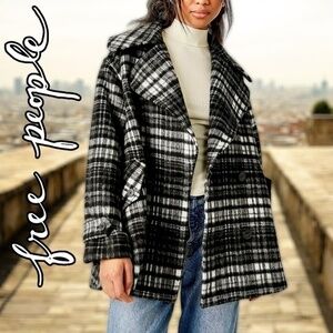 FREE PEOPLE Highlands Slouchy/Relaxed Black-White PLAID Wool Blend PeaCoat-Md